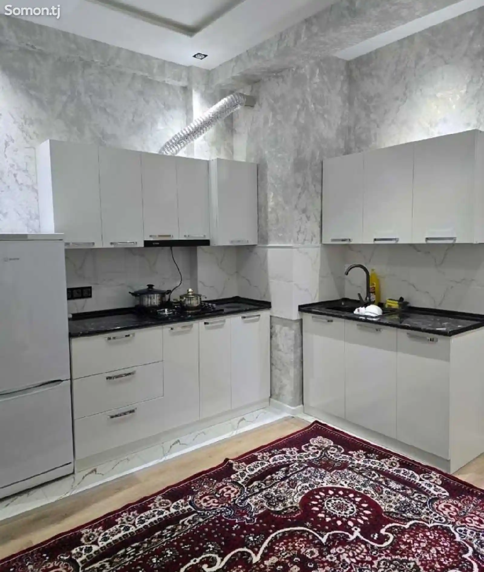 2-комн. квартира, 7 этаж, 77м², Лучоб-4