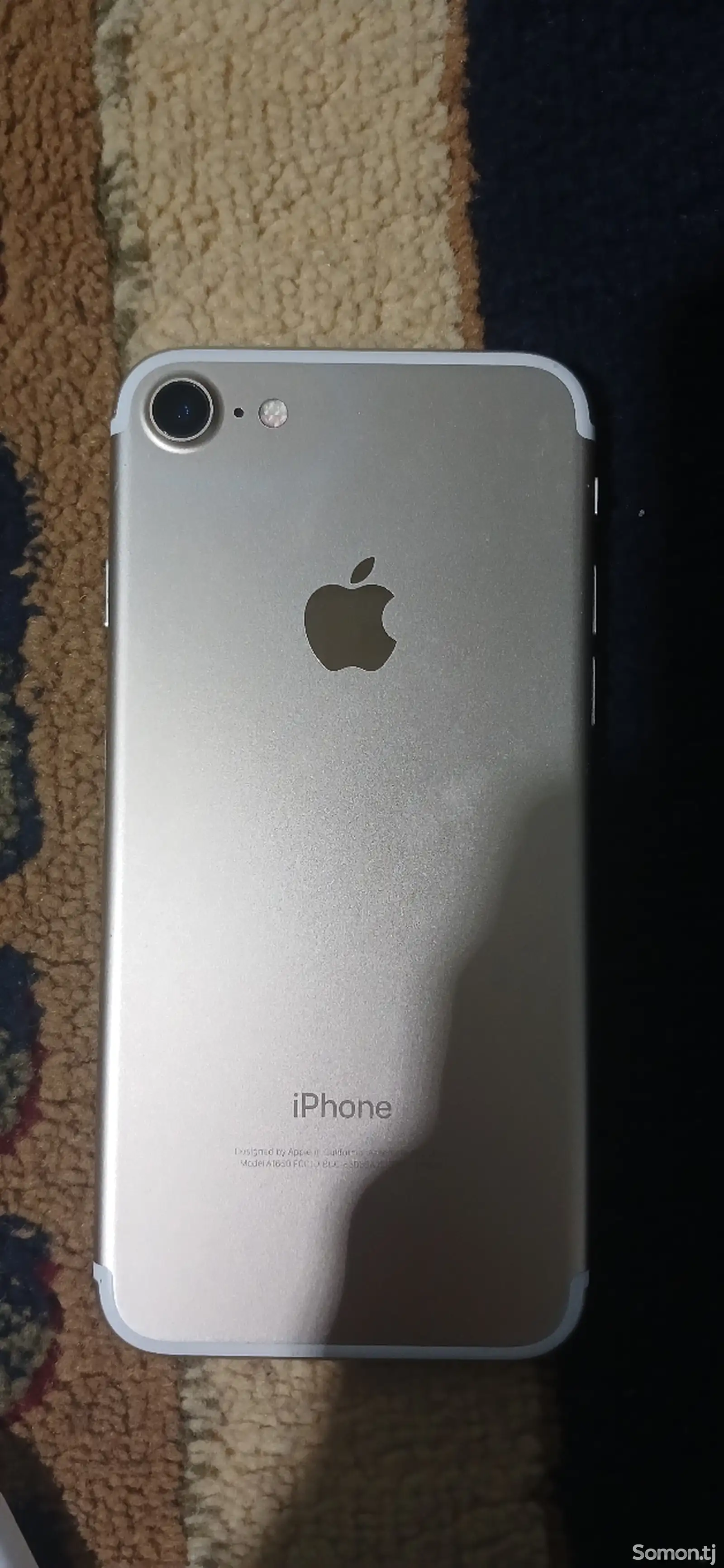 Apple iPhone 7, 32 gb-1