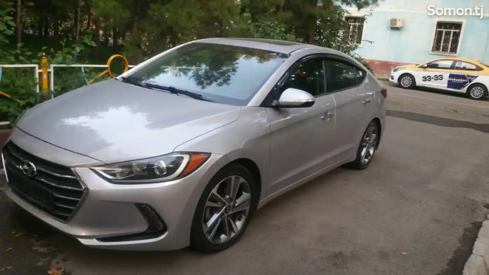 Hyundai Elantra, 2017-4