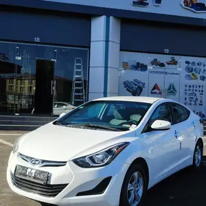 Hyundai Elantra, 2015