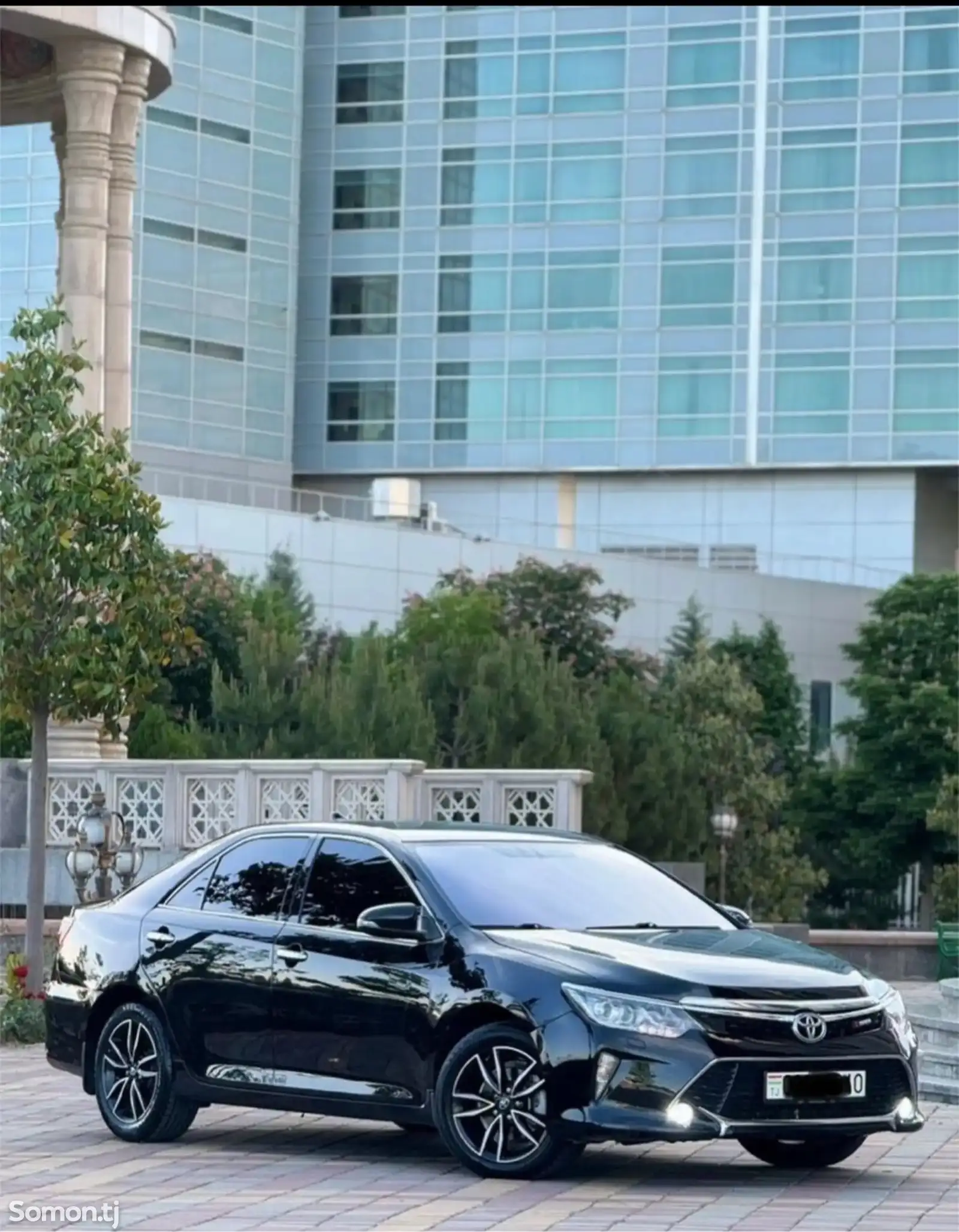 Toyota Camry, 2017-3