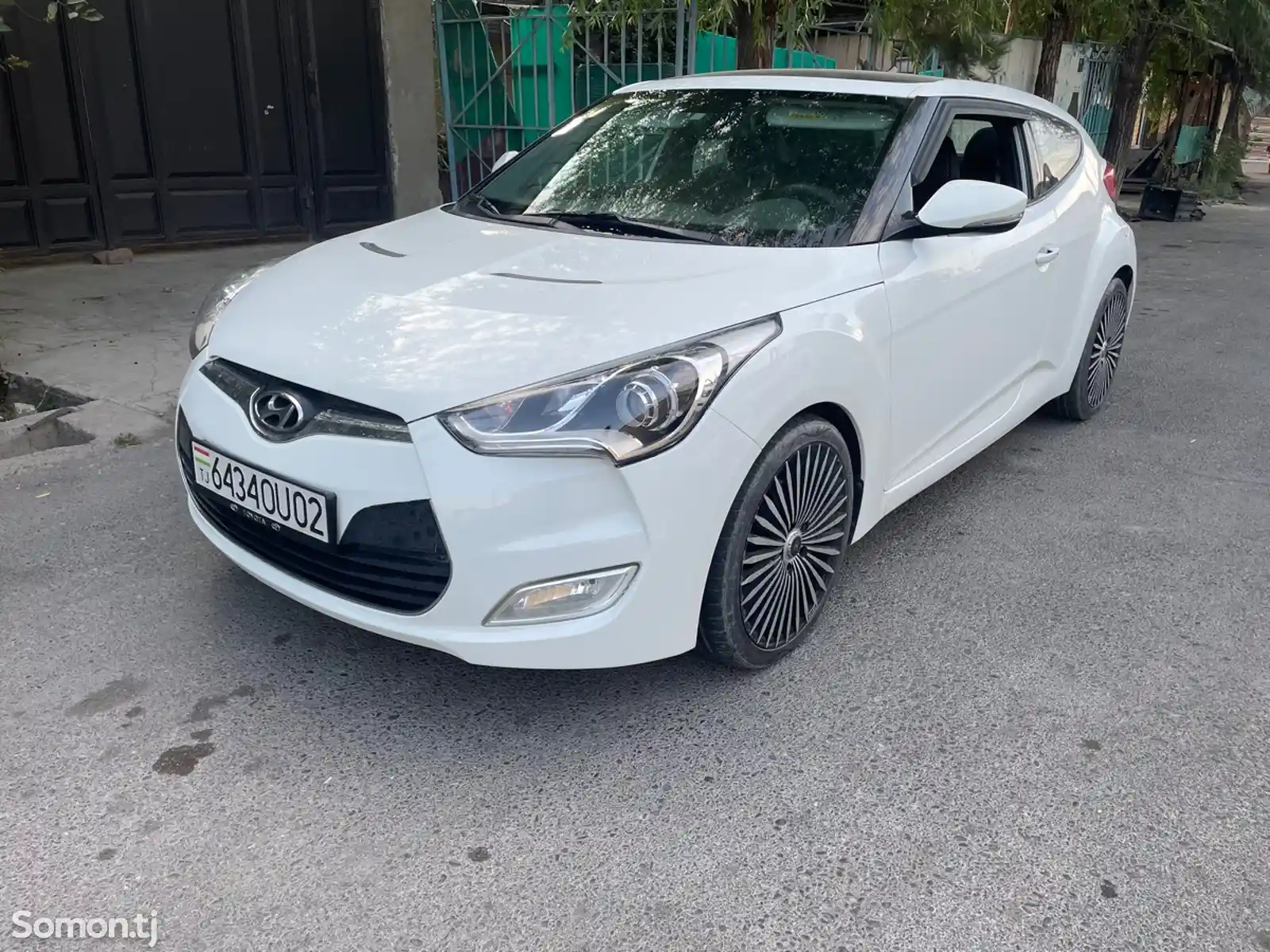 Hyundai Veloster, 2012-1