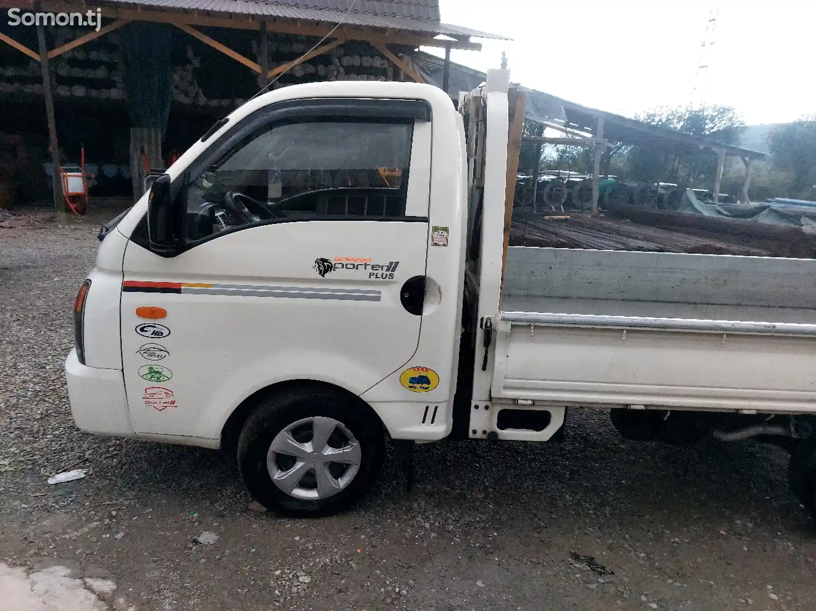 Бортовой автомобиль Hyundai Porter 2, 2012-7