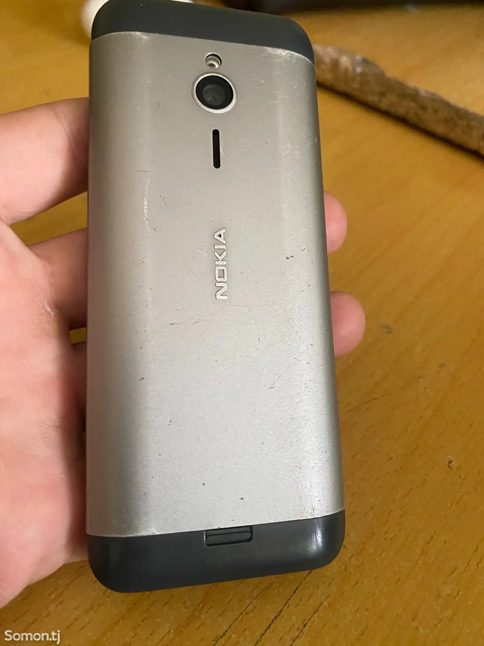 Телефон Nokia-2