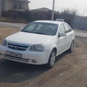 Daewoo Lacetti, 2005