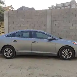 Hyundai Sonata, 2015