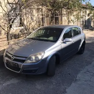 Opel Astra H, 2004