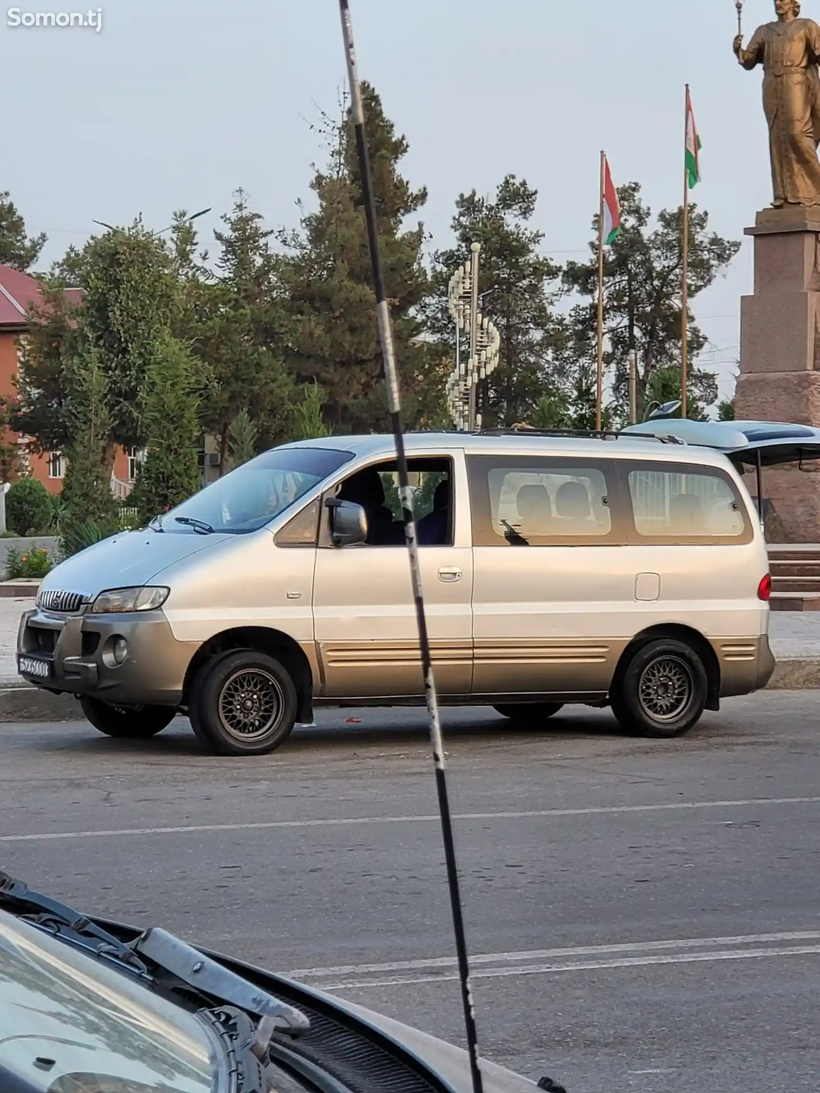 Hyundai Starex, 2000-2