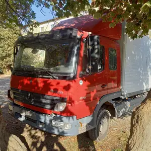 Грузовик Mercedes benz Atego, 2006