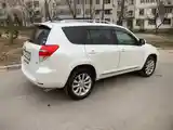 Toyota RAV 4, 2010-4