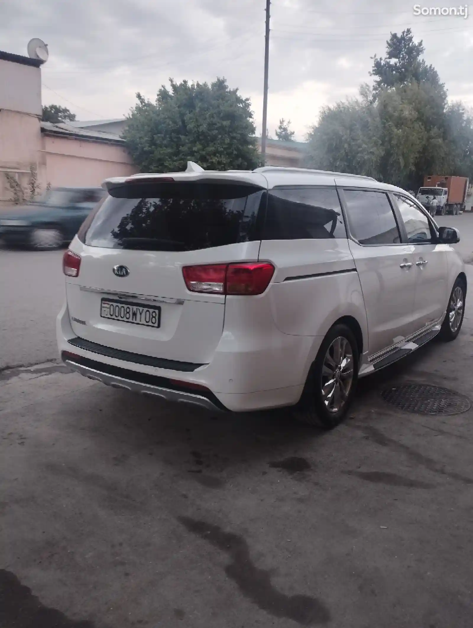 Kia Carnival, 2016-3