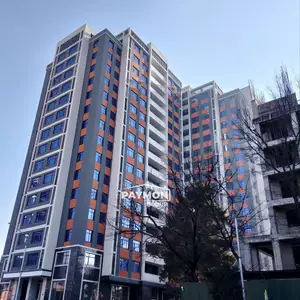 2-комн. квартира, 2 этаж, 80 м², Спартак, напротив кукольный театр