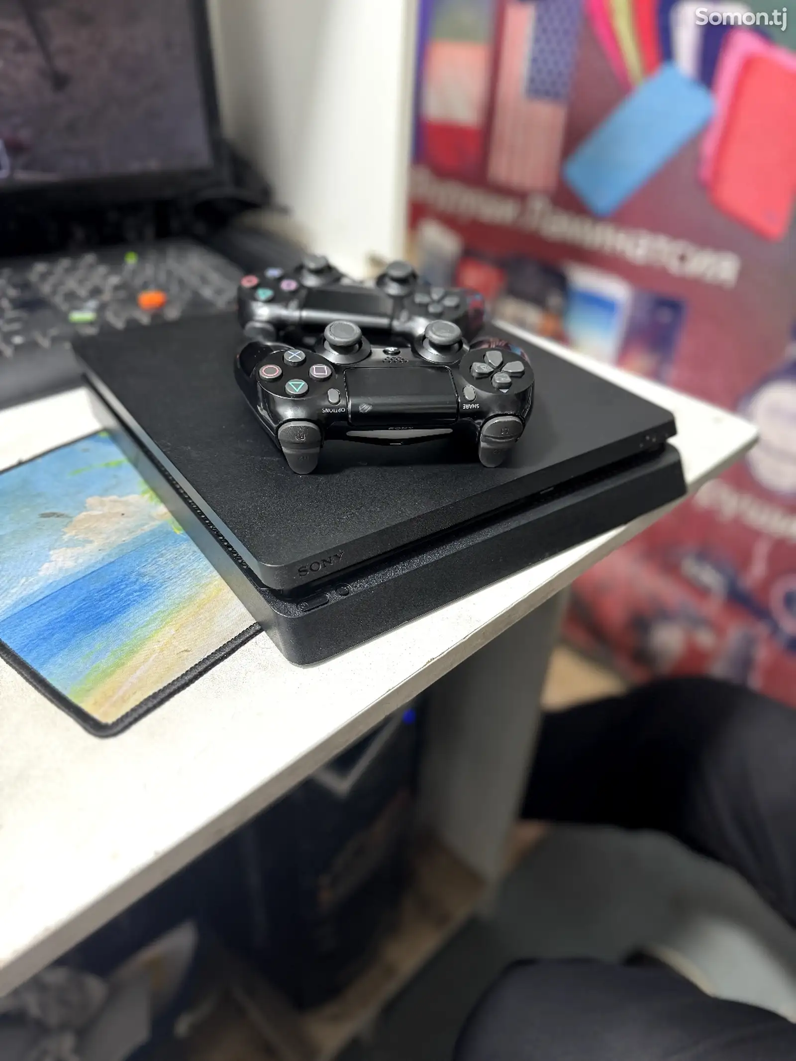 Игровая приставка PlayStation 4 slim