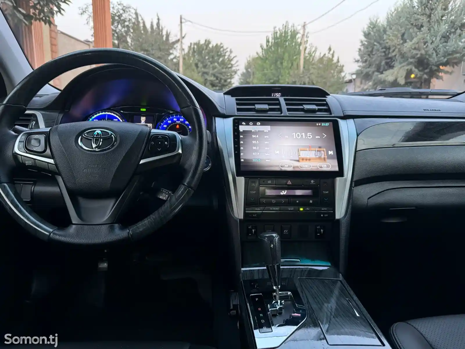 Toyota Camry, 2015-12