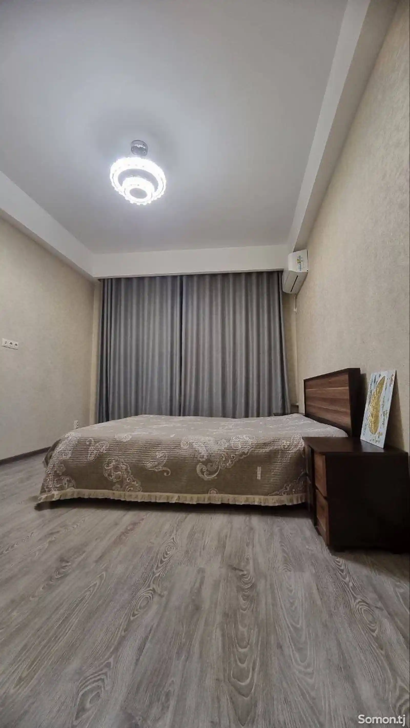 2-комн. квартира, 10 этаж, 70м², Сомони-5