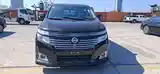 Nissan Elgrand, 2014-10