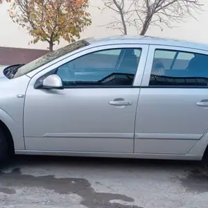 Opel Astra H, 2006