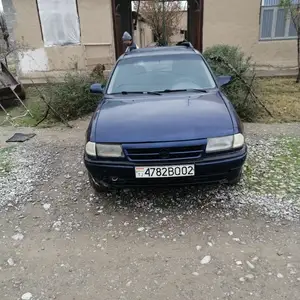 Opel Astra K, 1992