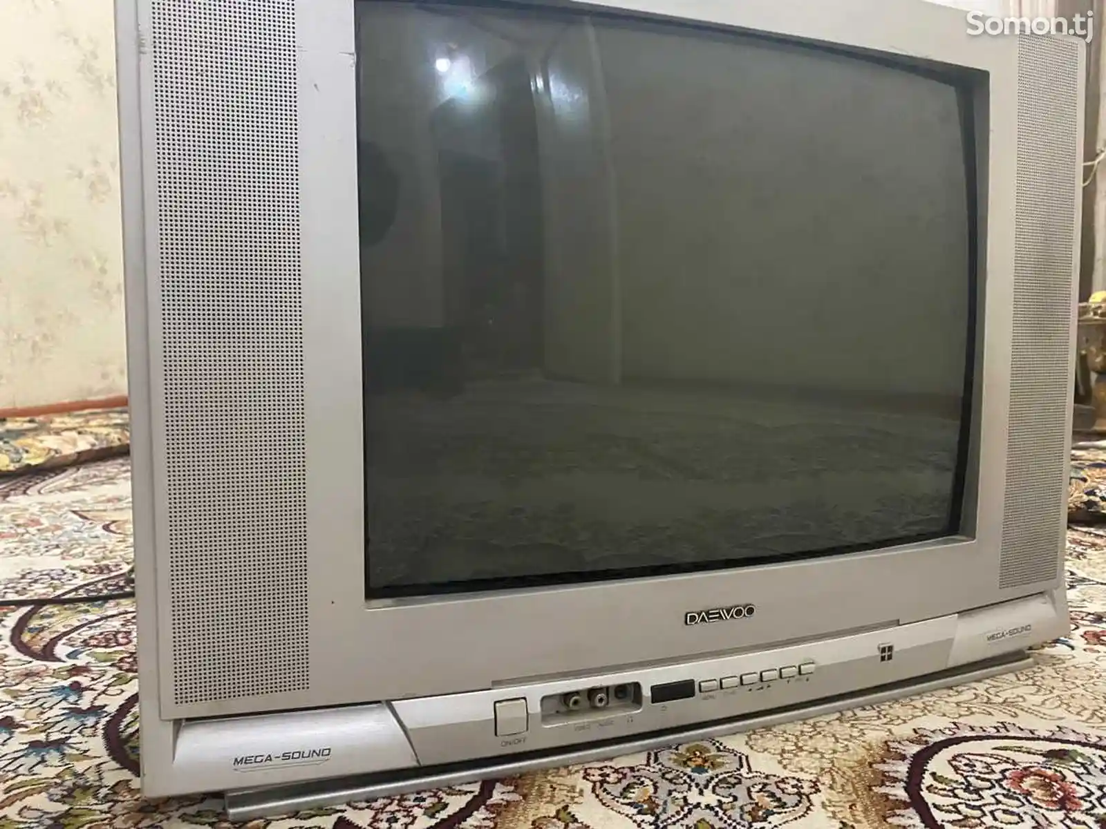 Телевизор Daewoo-1