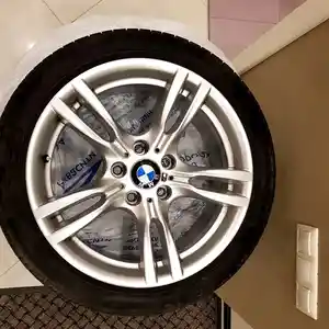 Диски R18 на BMW