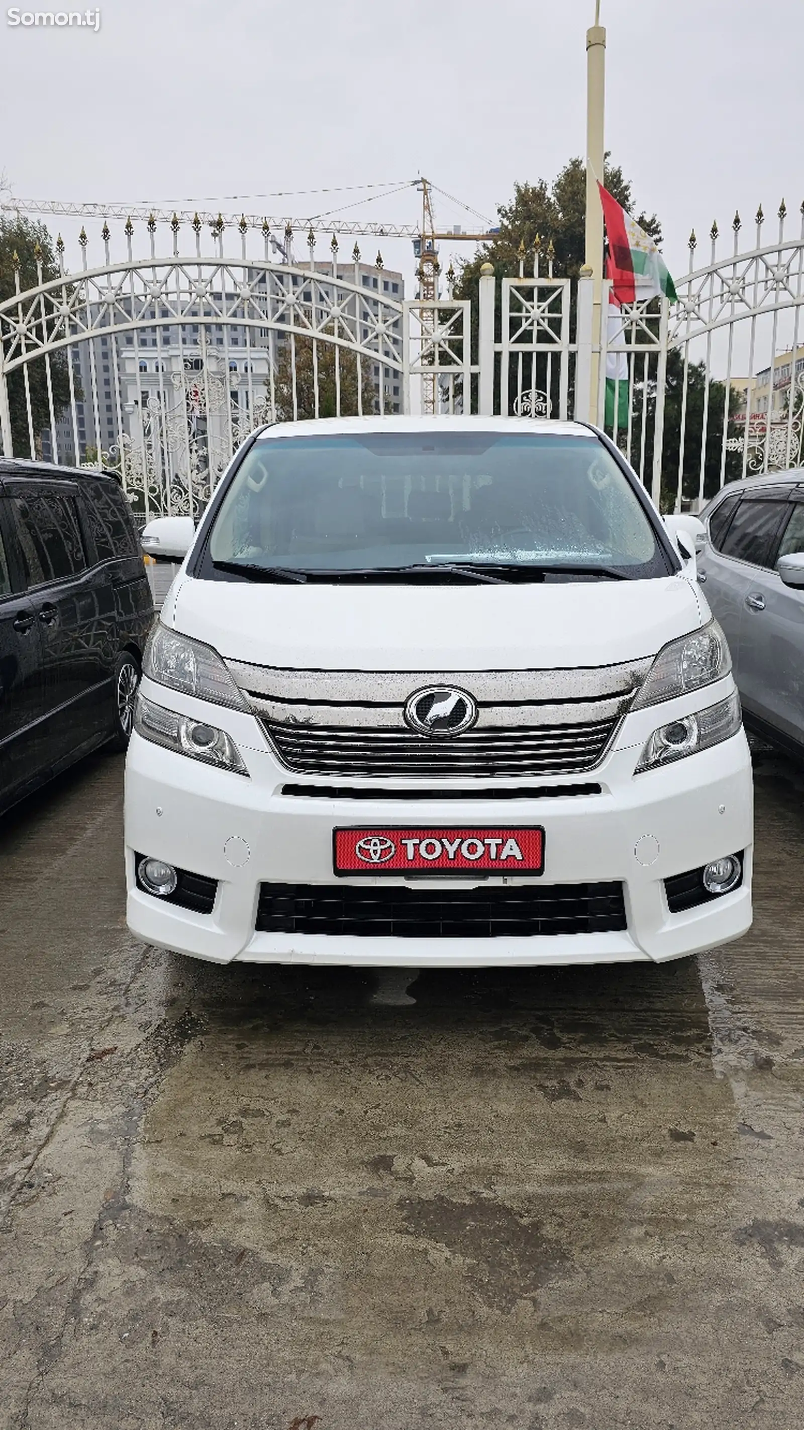 Toyota Vellfire, 2014-1