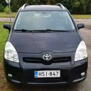 Лобовое стекло Toyota Corolla Verso