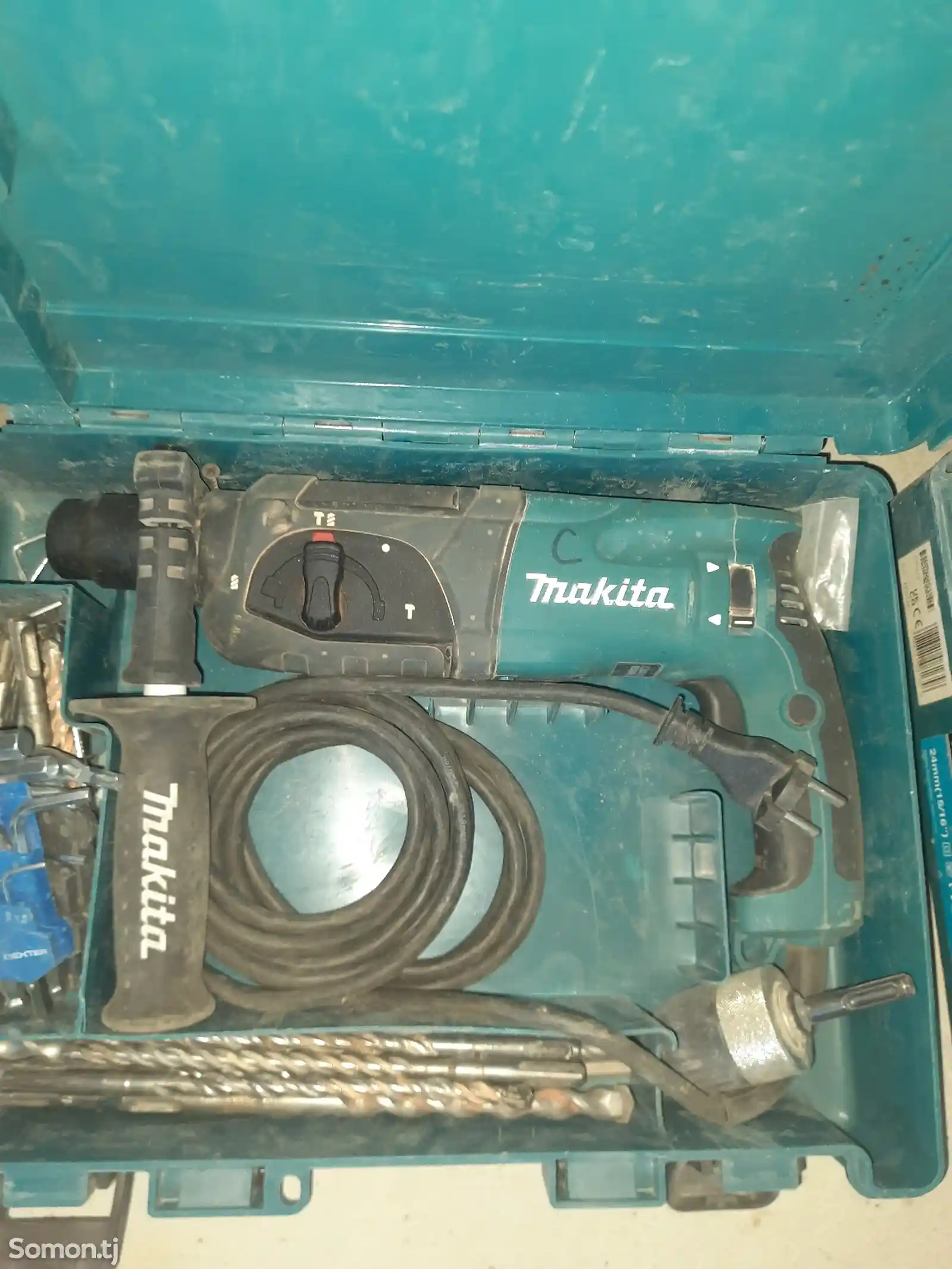 Перфоратор Makita