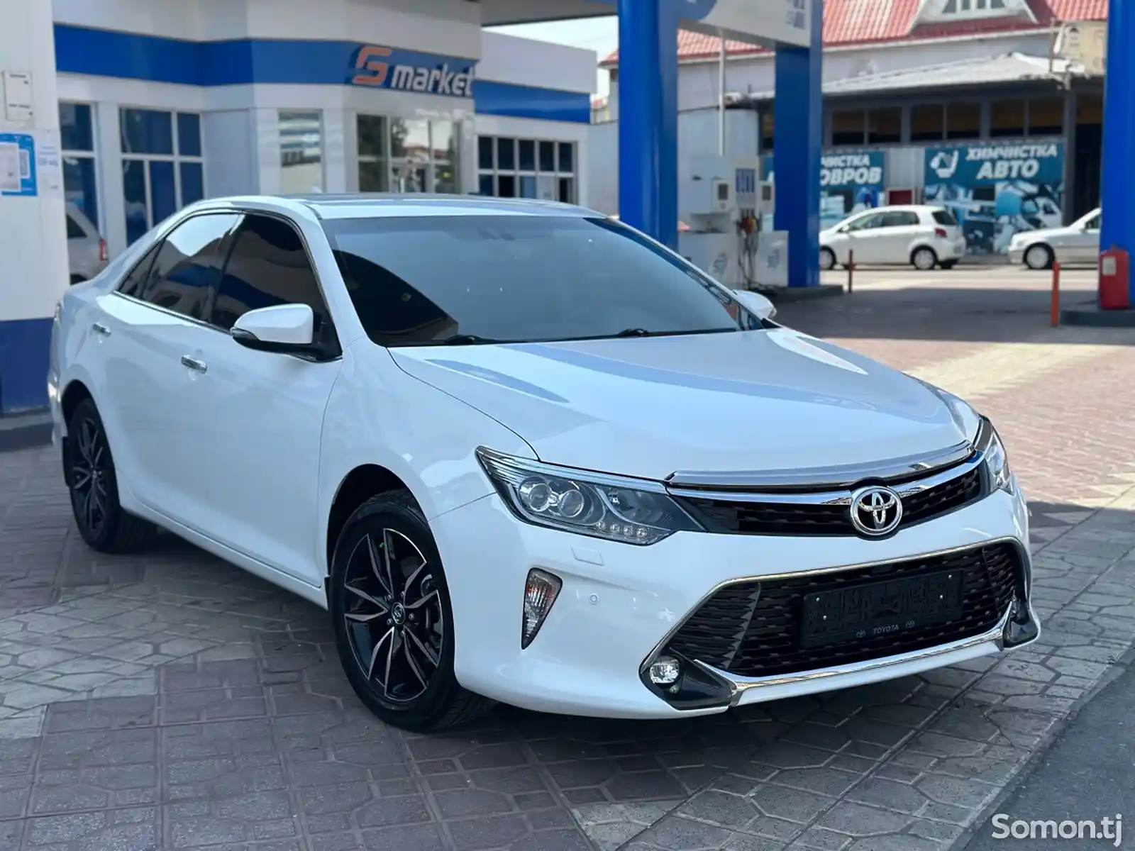 Toyota Camry, 2017-2