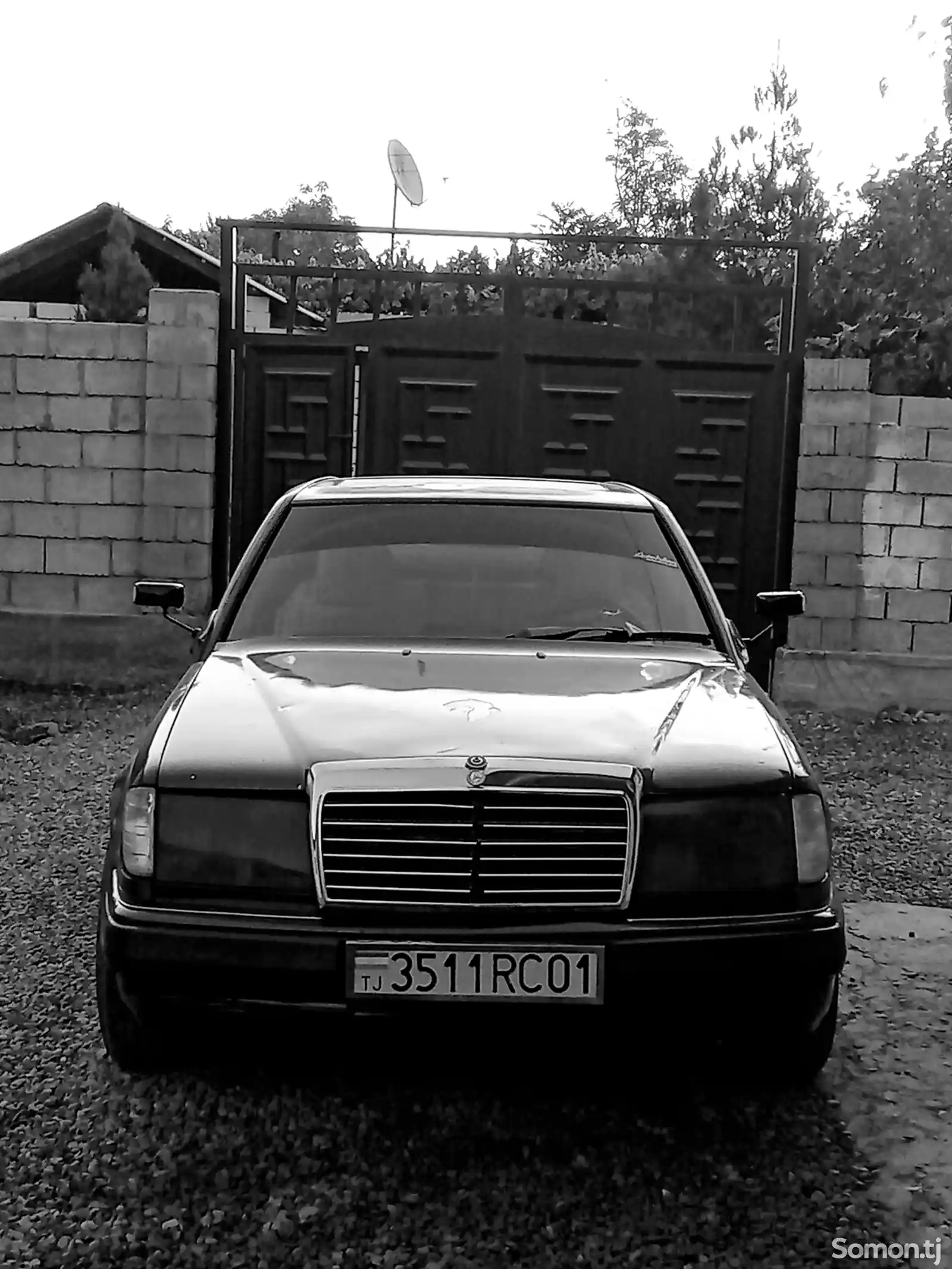 Mercedes-Benz W124, 1990-1