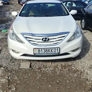 Hyundai Sonata, 2013