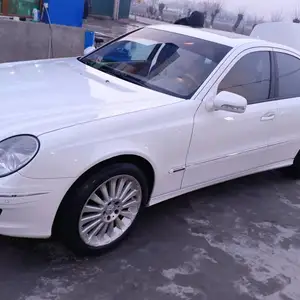 Mercedes-Benz E class, 2008