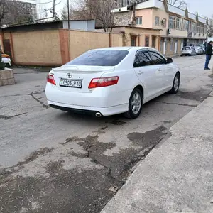 Toyota Camry, 2009