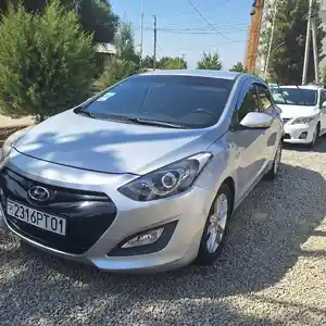 Hyundai i30, 2012