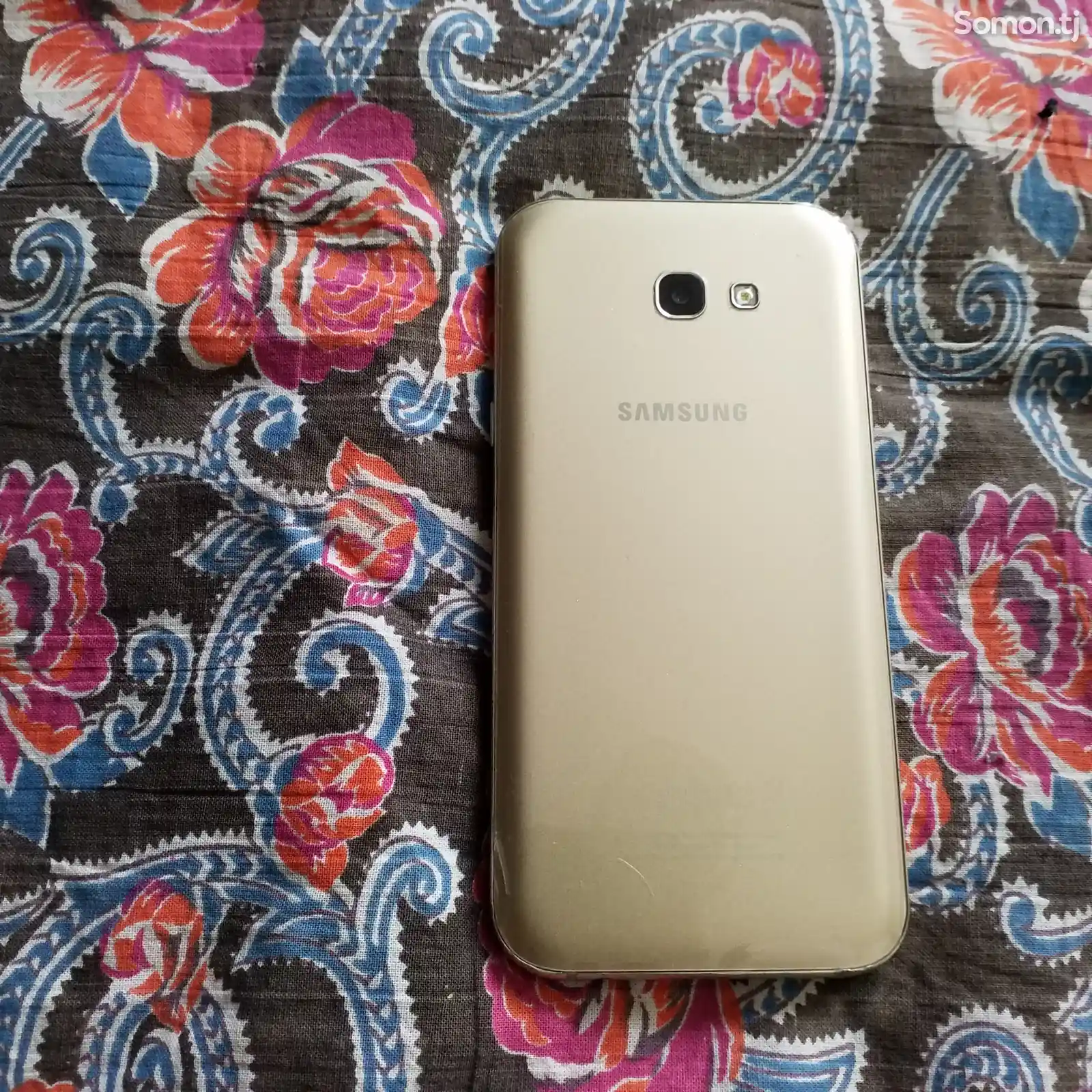 Samsung Galaxy A7 32gb Gold Duos-1