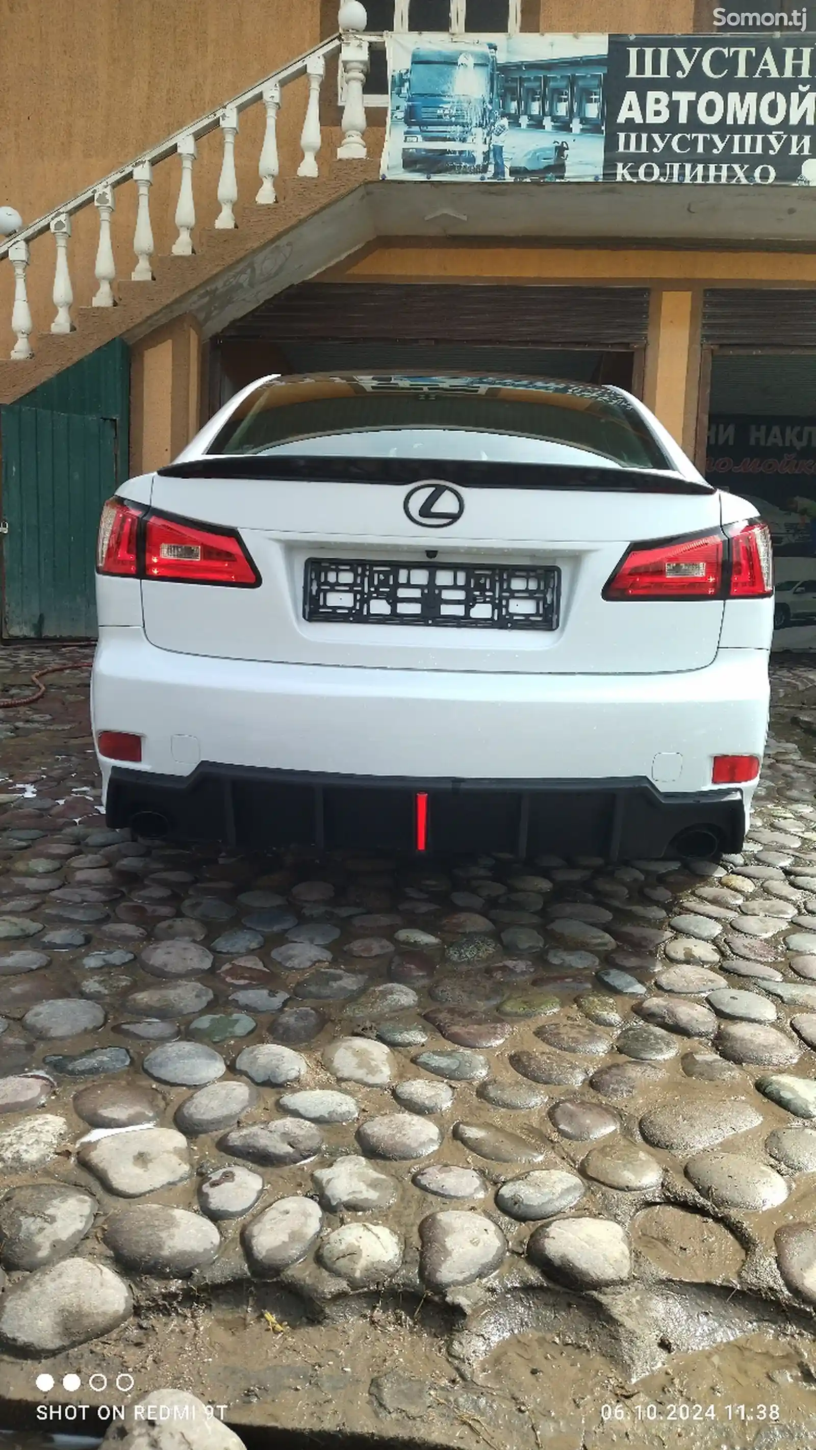 Lexus IS series, 2008-2