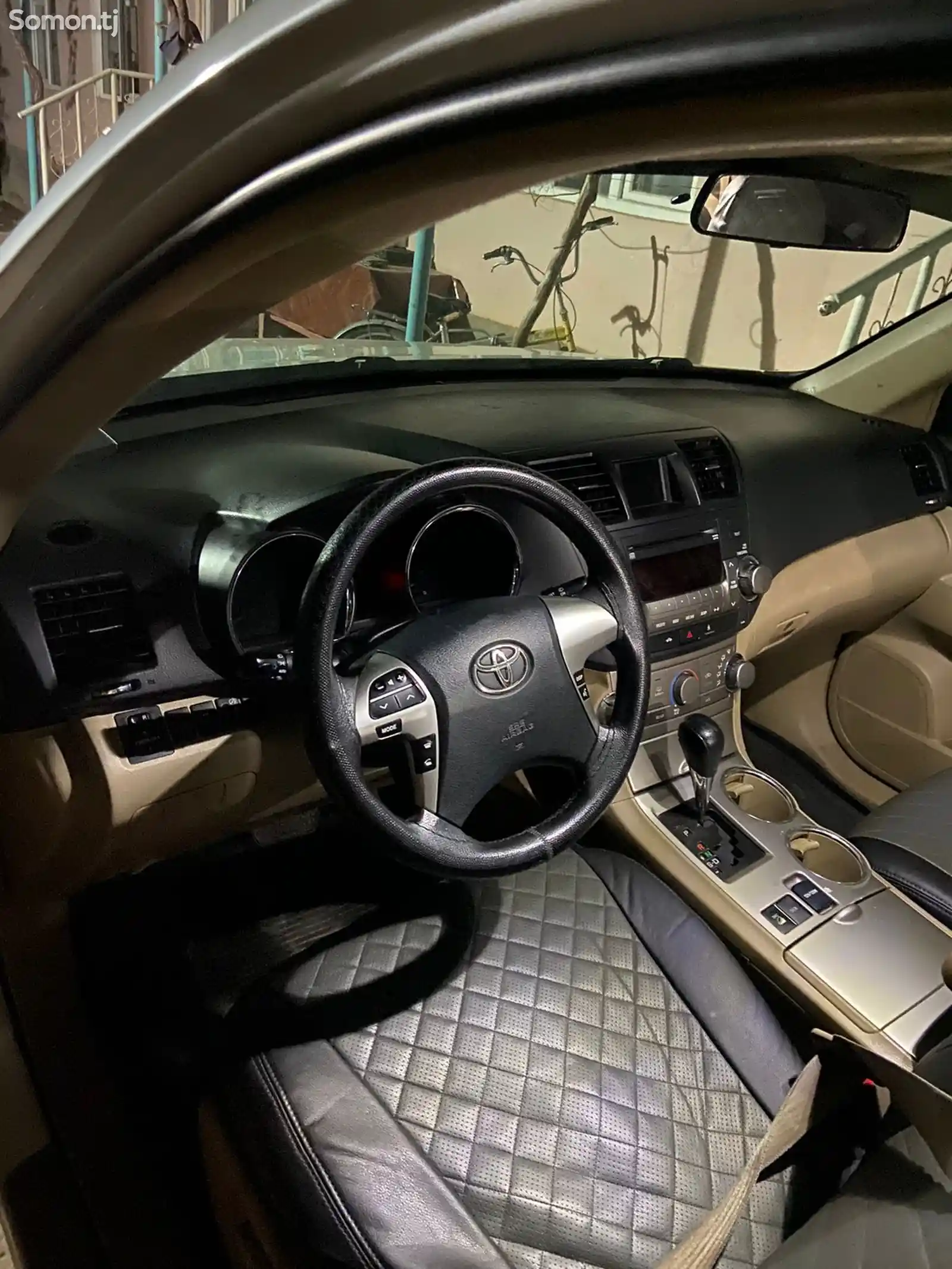 Toyota Highlander, 2012-8