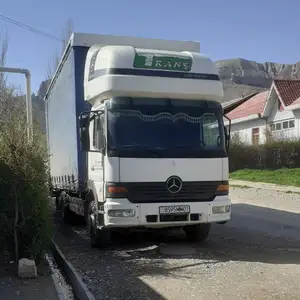 Грузовик Mercedes-Benz Atego 1528, 2000