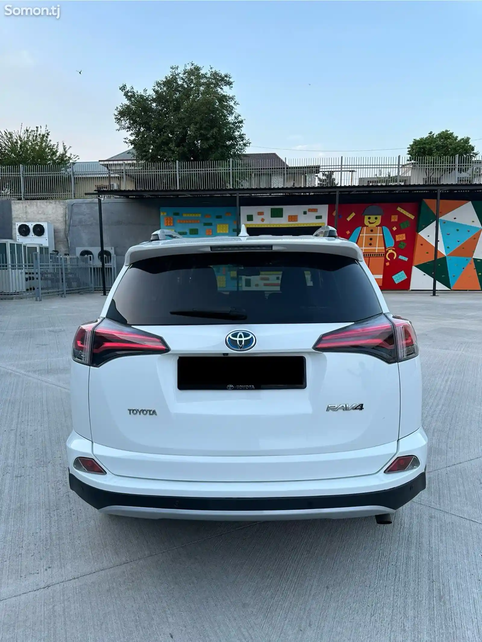 Toyota RAV 4, 2018-8
