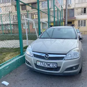 Opel Astra H, 2009