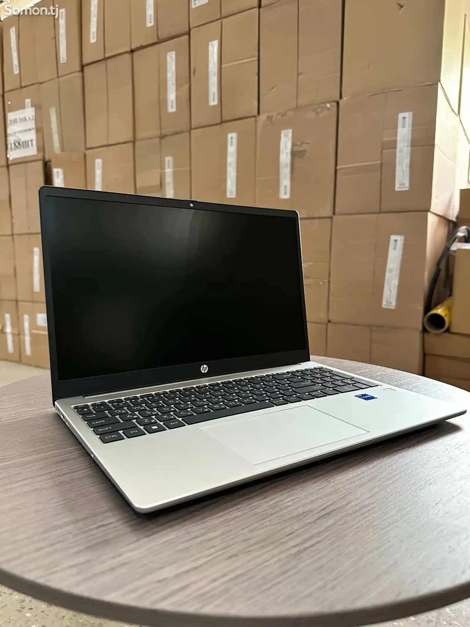 Ноутбук HP 250 G10 gore- i7-1