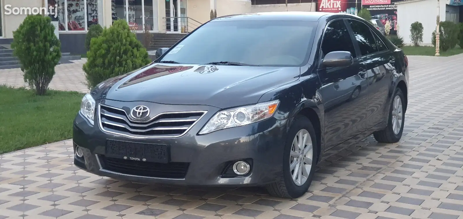 Toyota Camry, 2011-1