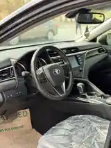 Toyota Camry, 2017-9