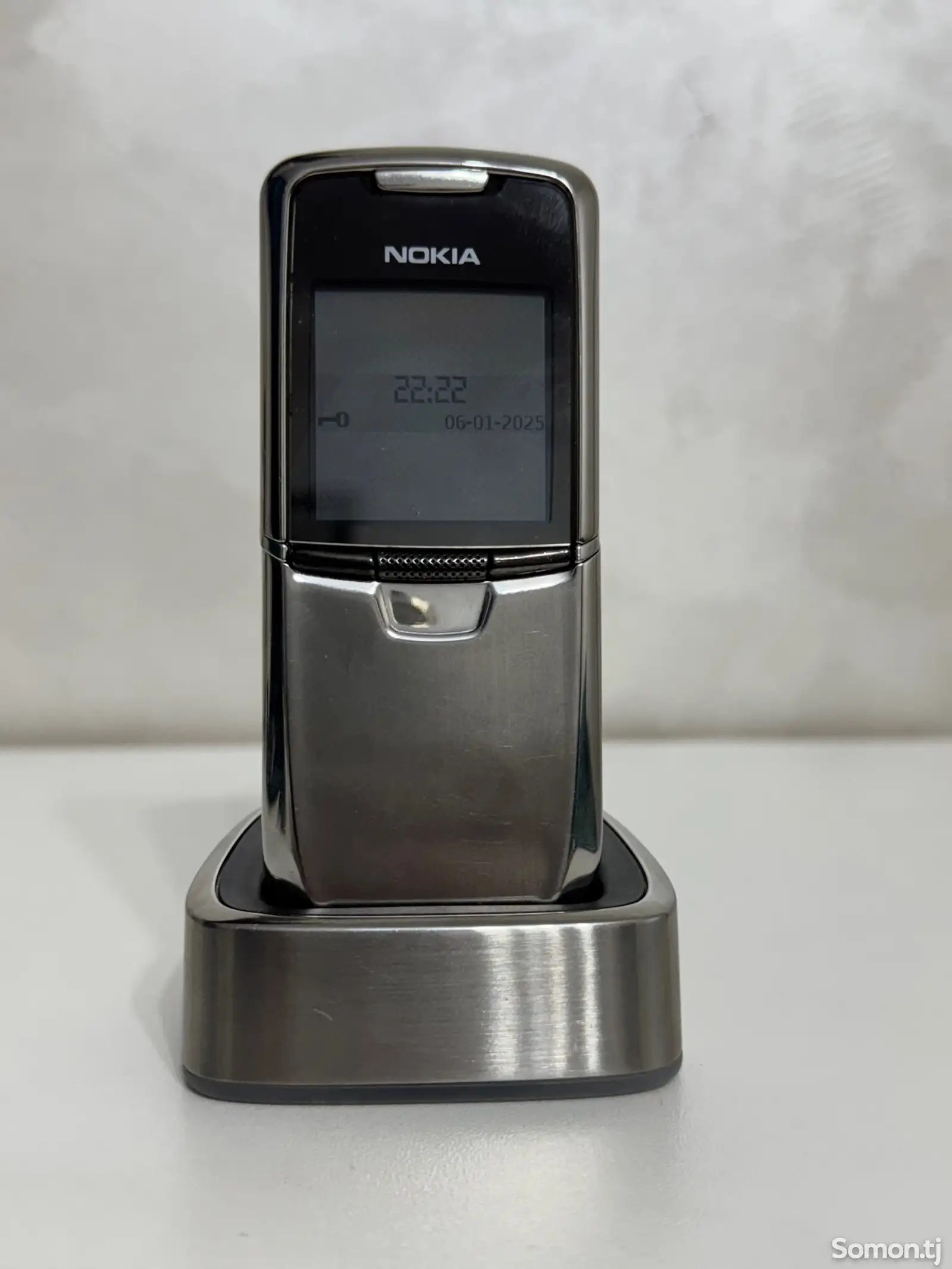 Nokia 8800 Classic silver-1