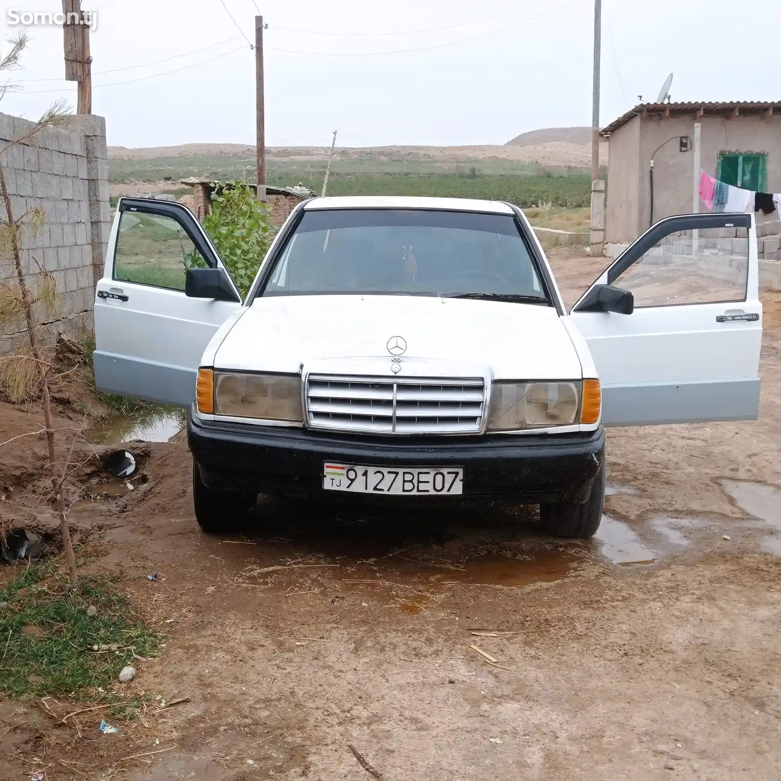 Mercedes-Benz W124, 1988-1