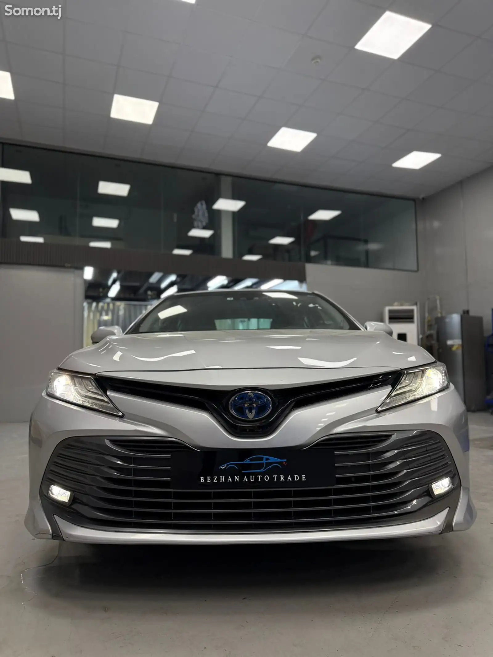 Toyota Camry, 2017-3