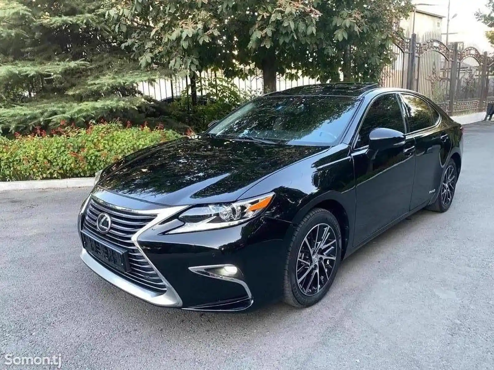 Lexus ES series, 2014-2