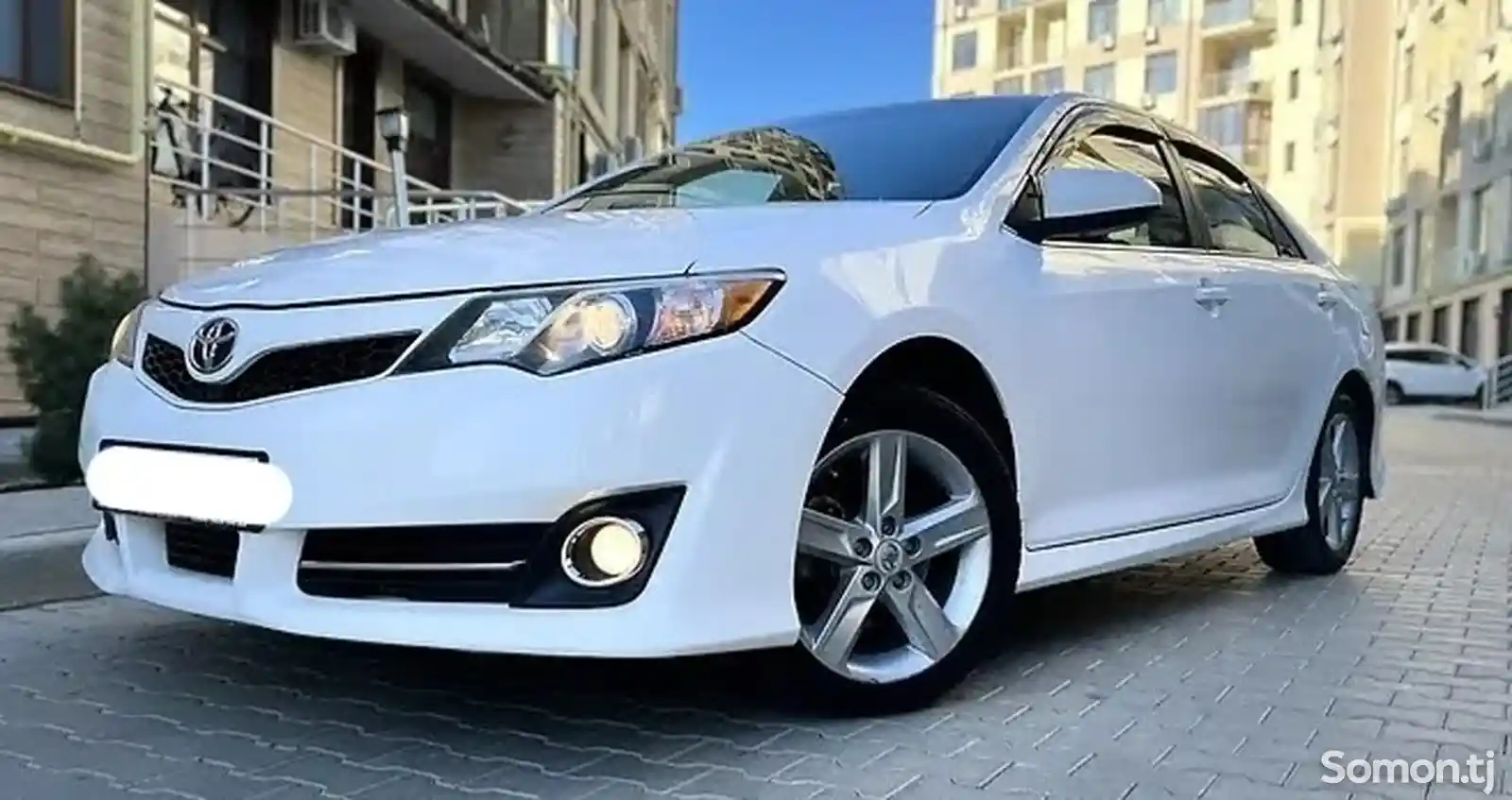 Toyota Camry, 2014-1