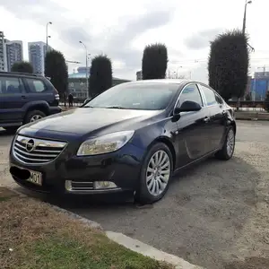 Opel Insignia, 2011