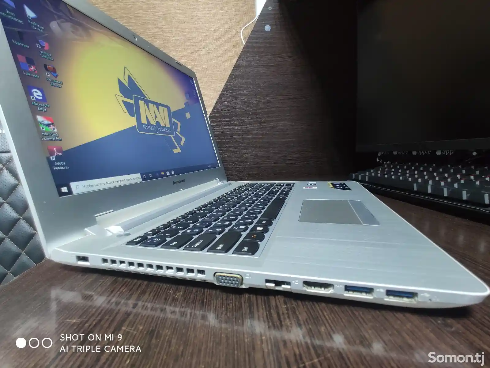 Ноутбук Lenovo core i5 RAM 8GB SSD 256GB VGA 2GB-4
