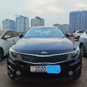 Kia K5, 2016